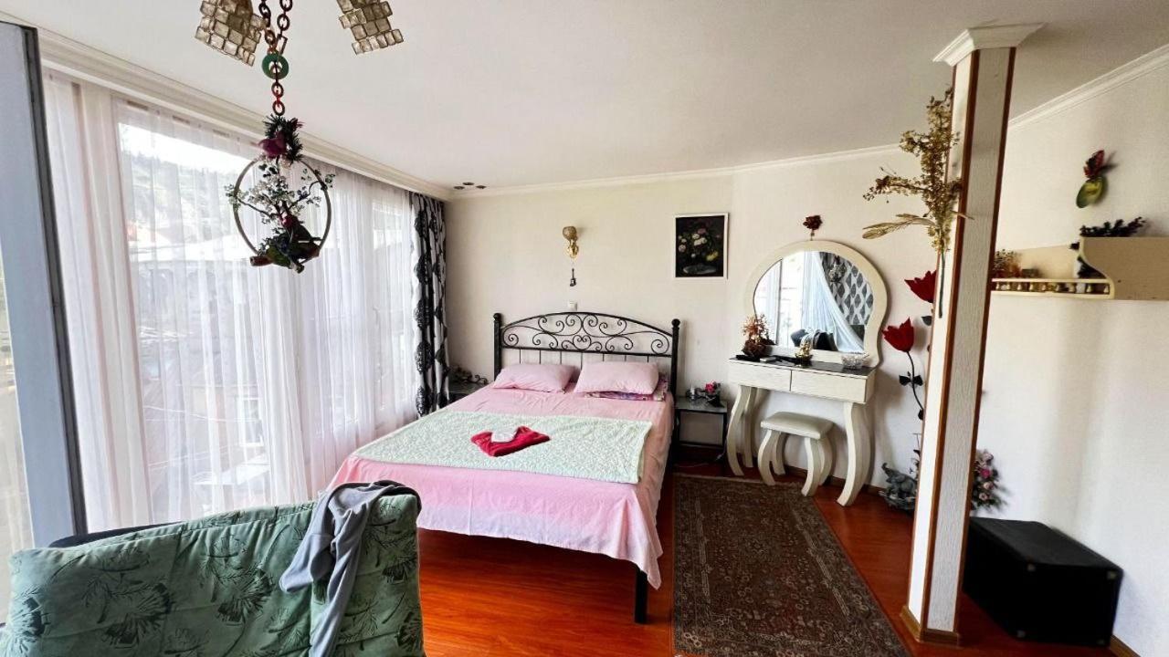 Hotel Lika Tbilisi Zewnętrze zdjęcie